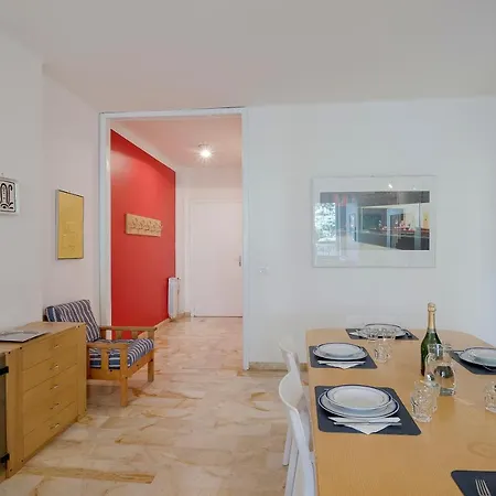 Seaside Dream! Roomy Vacation Apartment Sanremo